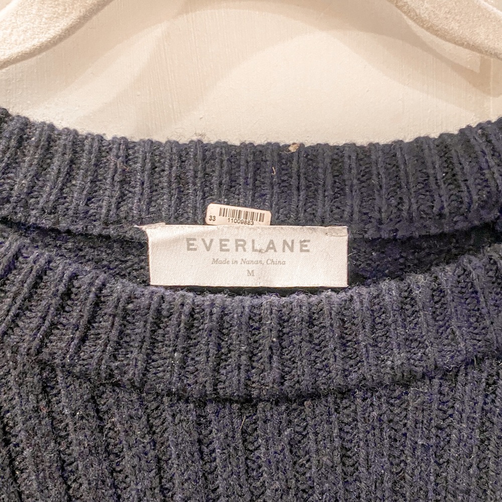 Everlane Wool & Cashmere Navy Sweater Size M - Picture 8 of 9